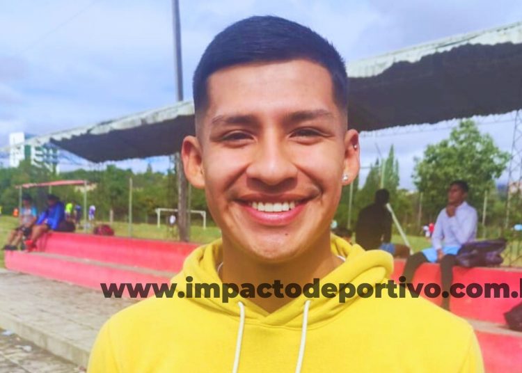 Rafael Paniagua se sumó al Club Atlético Ciclón