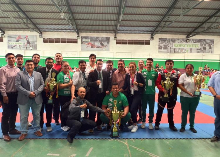 Santa Cruz vence como local en el Nacional de Karate Deportivo